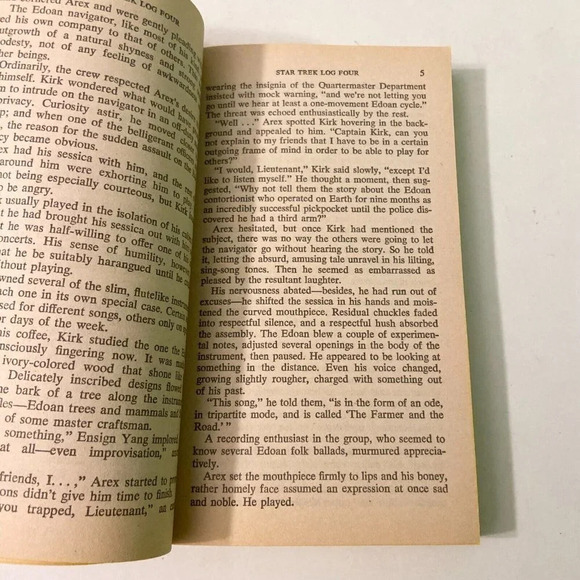 Vintage 1975 Star Trek Log Four Alan Dean  Foster Ballantine Paperback - Picture 11 of 16